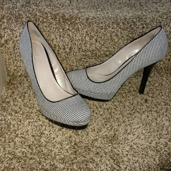 Nine & Co Houndstooth Pumps Heels Size 9 - Picture 1 of 3